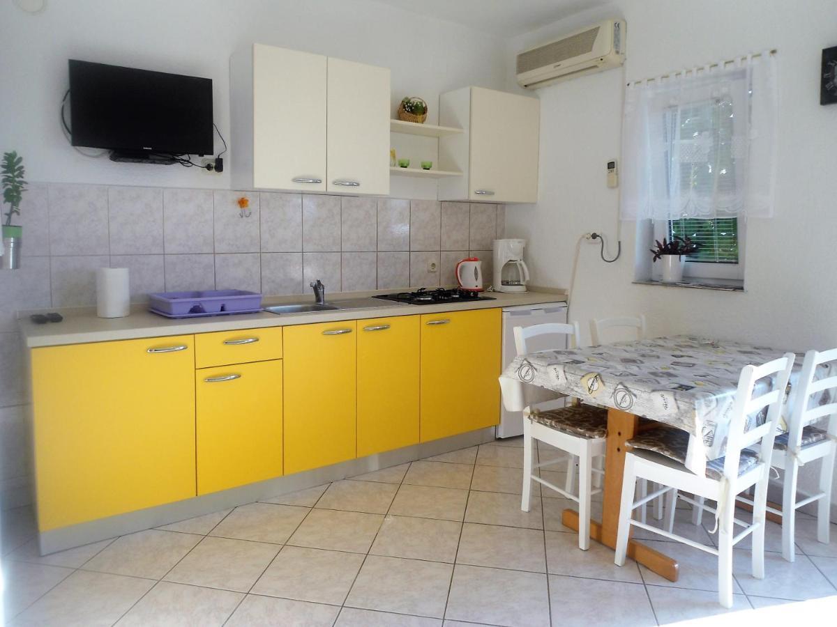 סנג' Guest House Pamela מראה חיצוני תמונה