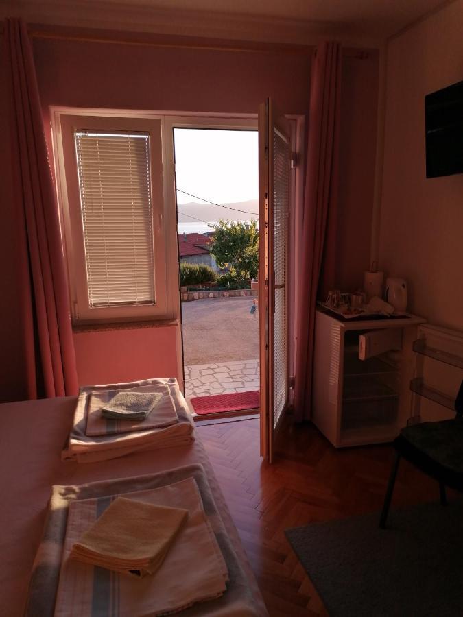 סנג' Guest House Pamela מראה חיצוני תמונה