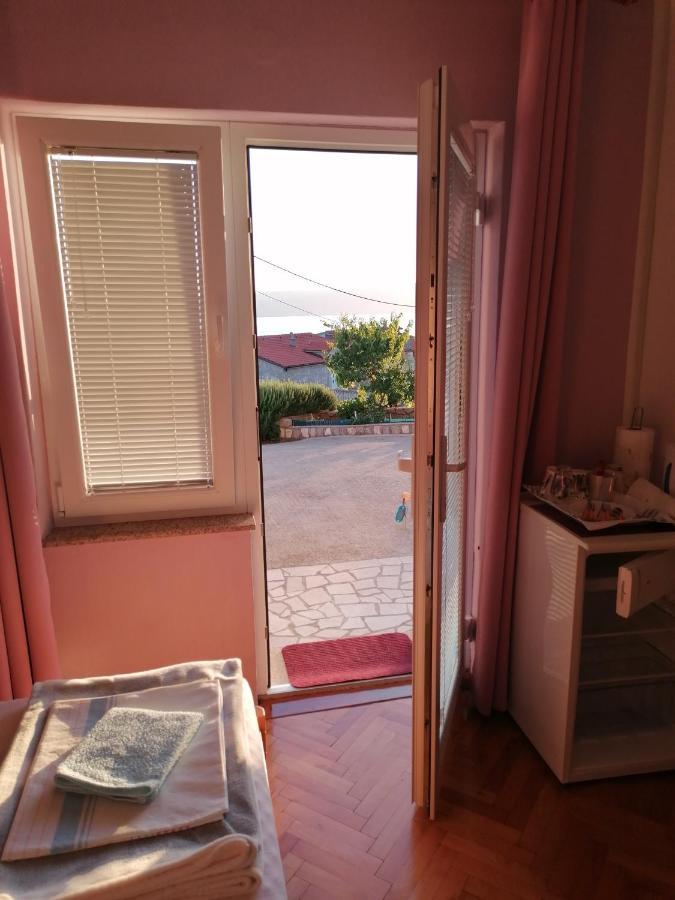 סנג' Guest House Pamela מראה חיצוני תמונה